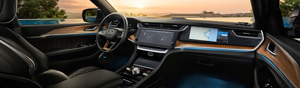 2026 Jeep Grand Cherokee & L in Cornwall, ON