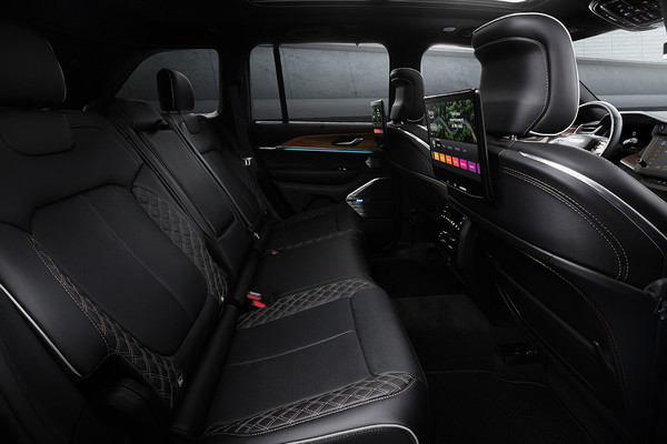 2026 Jeep Grand Cherokee & L in Cornwall, ON